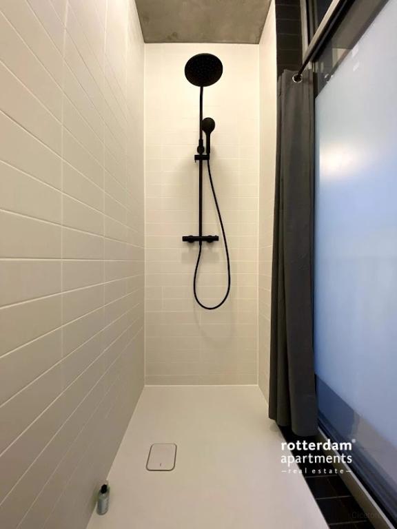 Furnished studio with balcony - Image 15