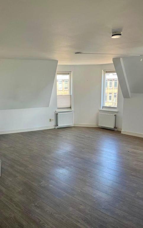Corner apartment with terrace in Arnhem - Image 5