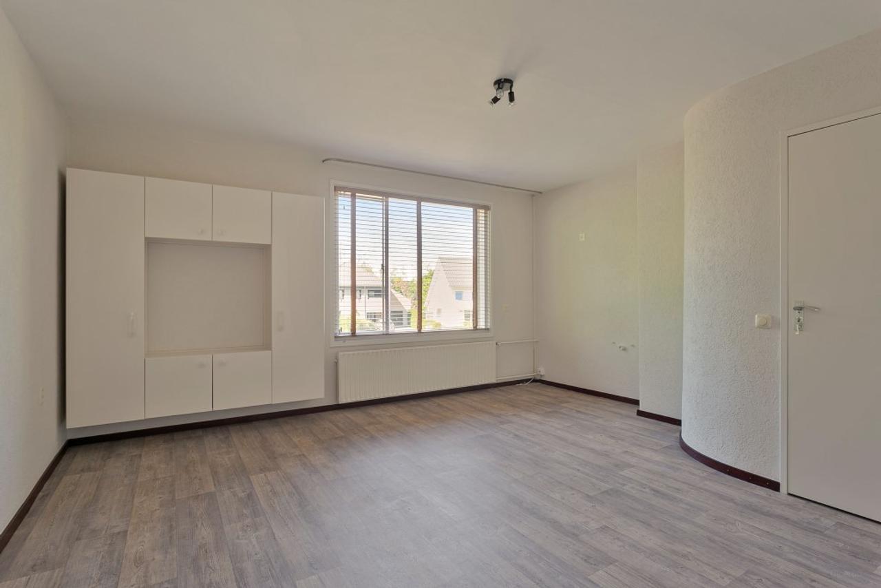 Detached villa with 6 bedrooms - Image 10