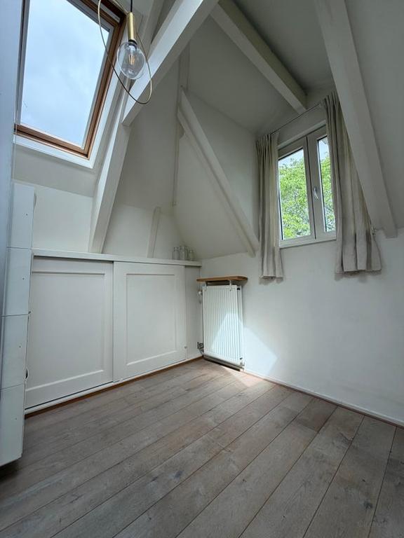 Dakappartement met dakterras in Zeeheldenbuurt - Afbeelding 16