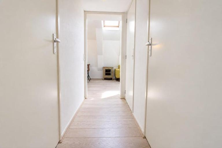 Dakappartement met dakterras in Zeeheldenbuurt - Afbeelding 17