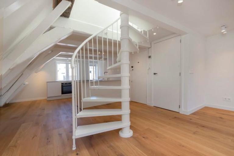 Double upper-floor apartment with terrace on the Singel - Image 21