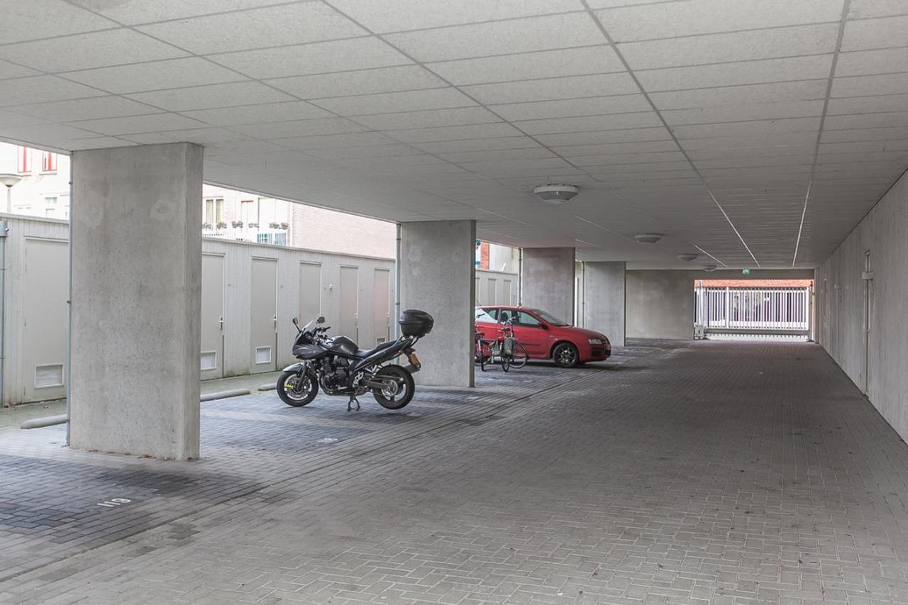 106 m² corner apartment with south-facing balcony - Image 7