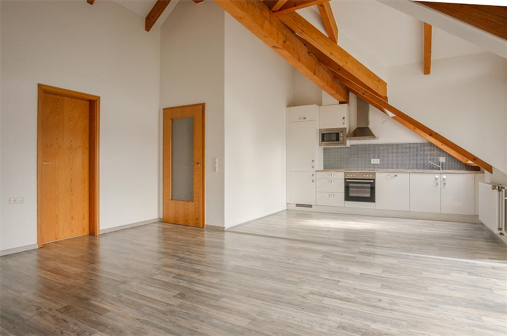 Zolderappartement met garage - Afbeelding 2