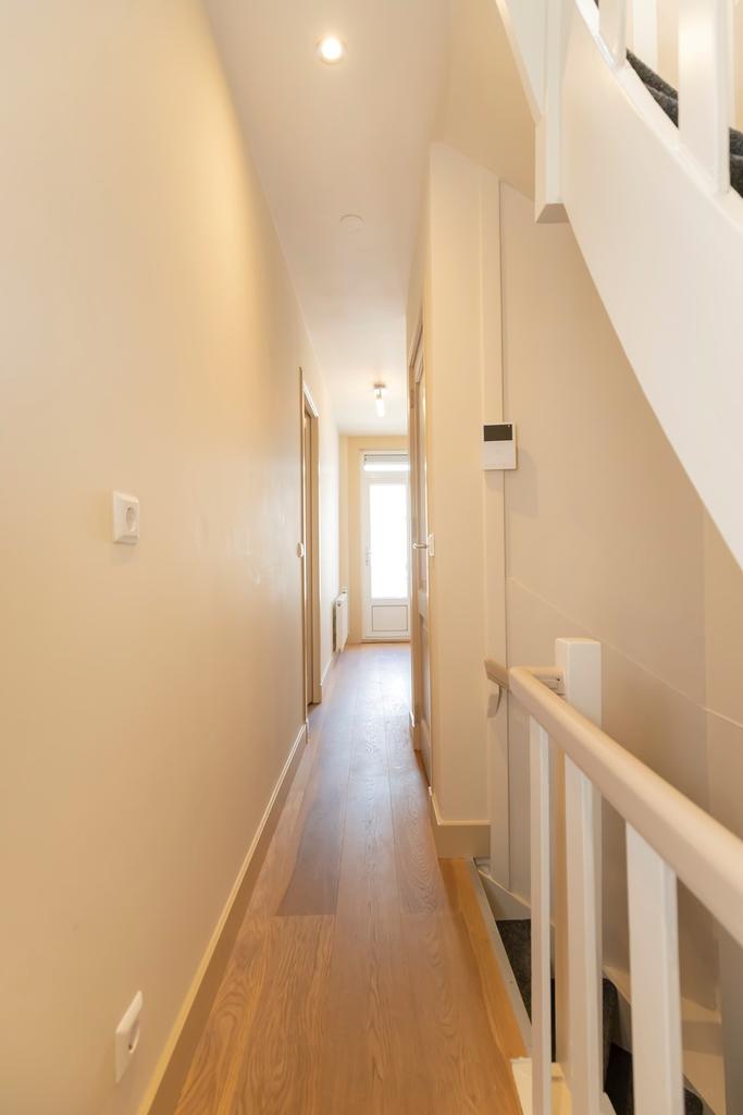 Gerenoveerd appartement in De Pijp met dakterras - Afbeelding 3