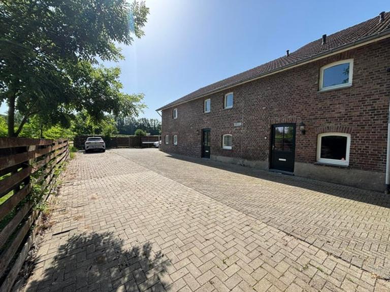 115 m² apartment with 2 bedrooms - Image 15