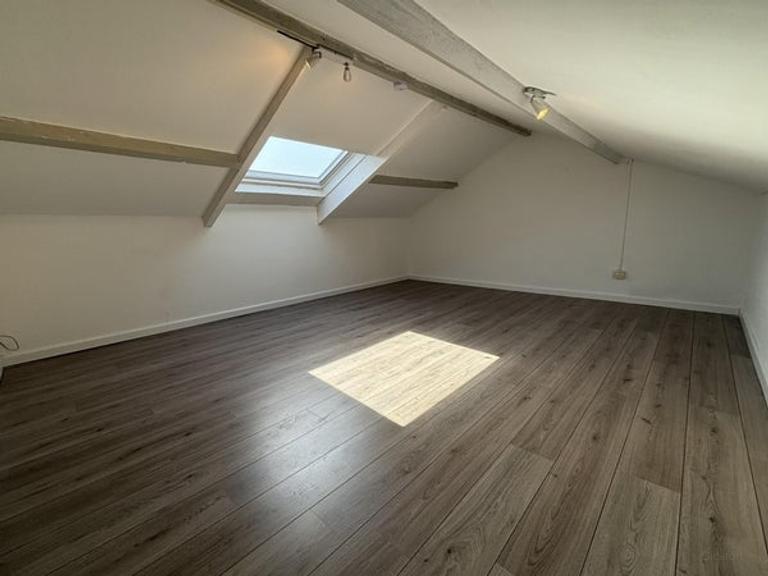 115 m² apartment with 2 bedrooms - Image 11