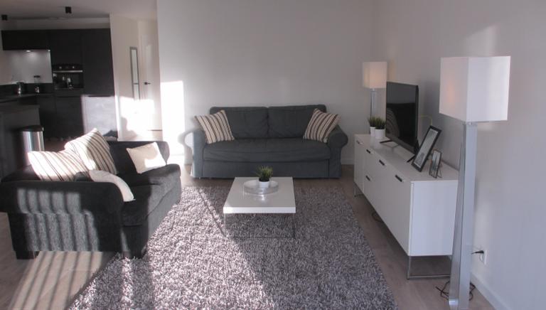 Renovated 85m² apartment on Weena - Image 4