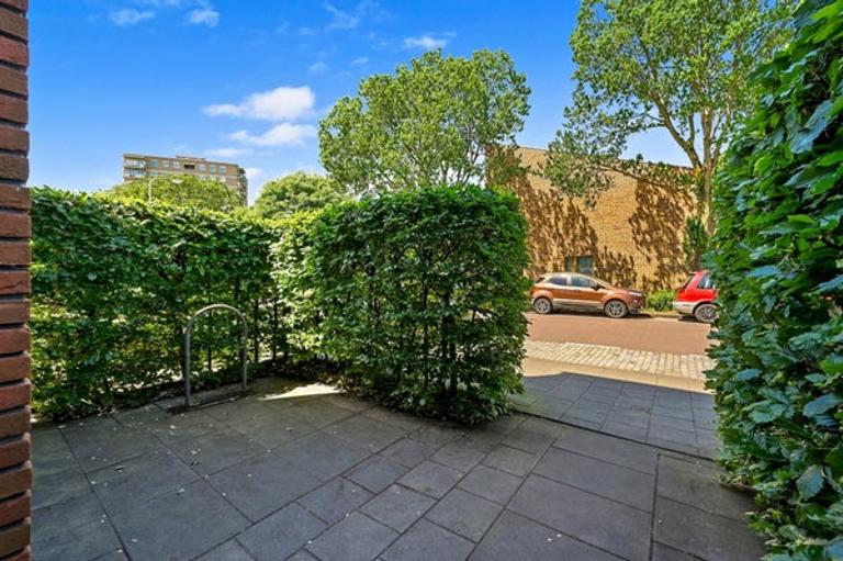 Family home (162m²) in The Hague - Image 3