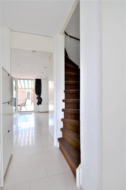 4-bedroom house with garden and roof terrace - Image 20