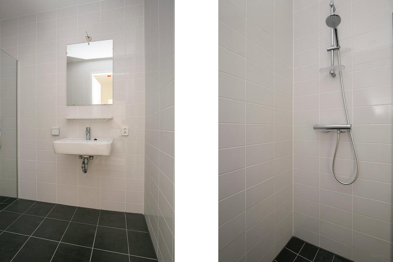 3-room apartment with southwest-facing balcony - Image 15