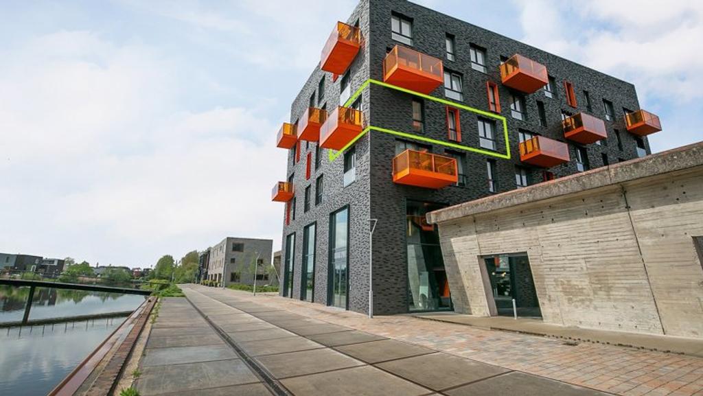 3-room apartment with southwest-facing balcony - Image 2