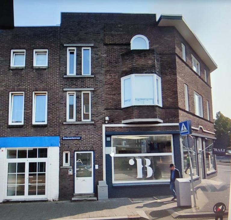 65 m² apartment directly on the Markt in Geleen - Image 2
