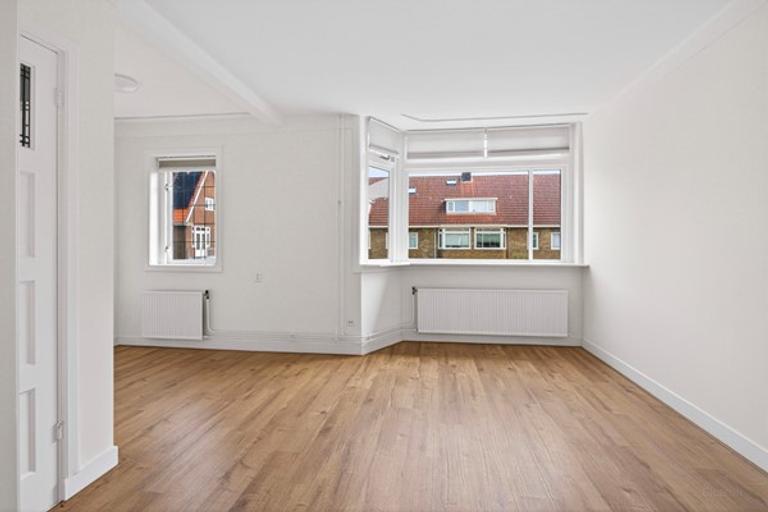 114m² jaren '30 woning in Hoogkamp - Afbeelding 2