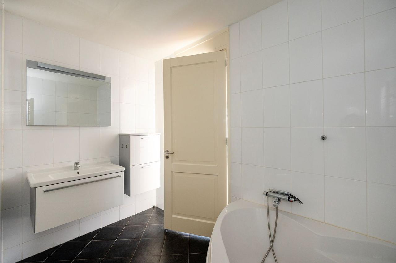 Appartement van 100 m² met groot terras - Afbeelding 12
