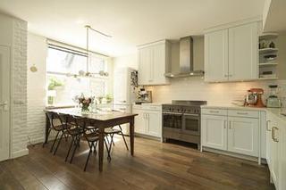 Family Home of 112 m² on the Water in Wassenaar - Image 4