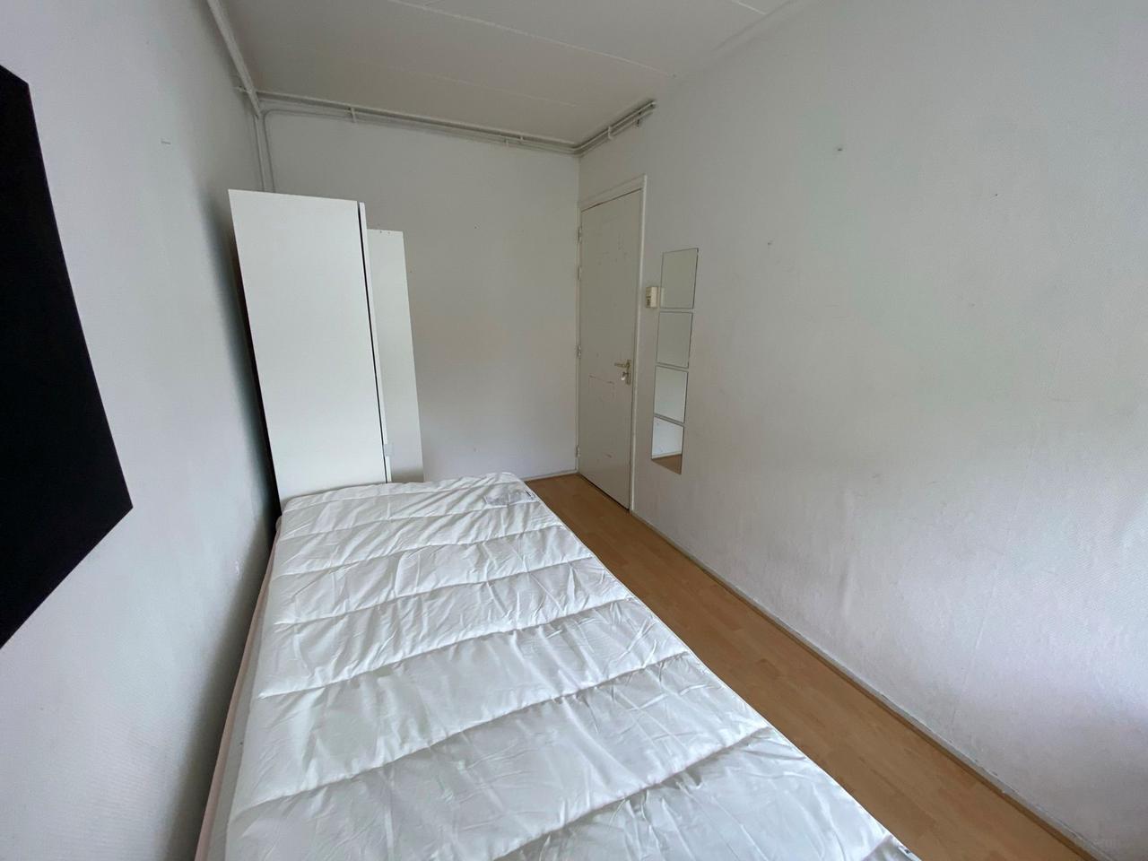 Student Room of 9 m² in De Wijert - Image 3