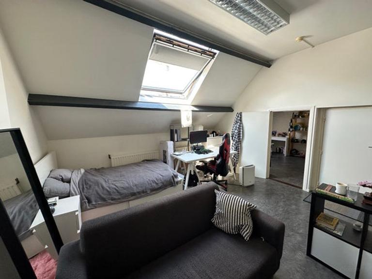 Studentenkamer met eigen keuken in Wyck - Afbeelding 2