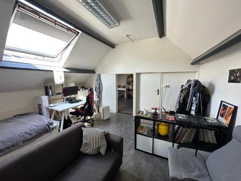 Studentenkamer met eigen keuken in Wyck - Afbeelding 3