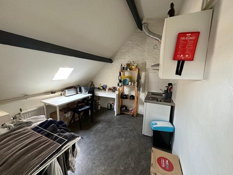 Studentenkamer met eigen keuken in Wyck - Afbeelding 4