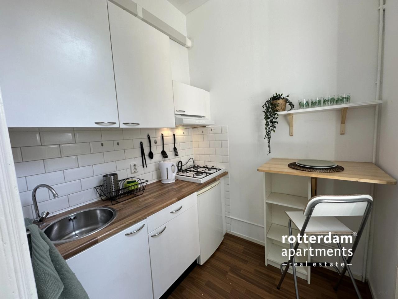 Gemeubileerde studio met eigen keuken - Afbeelding 6