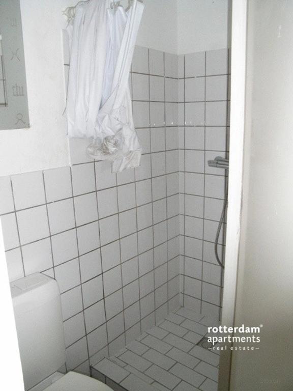 Gemeubileerde studio met eigen keuken - Afbeelding 8