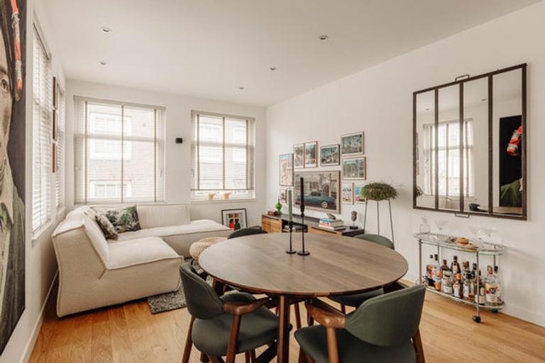 Gas-free, double upper house in the Jordaan - Image 2