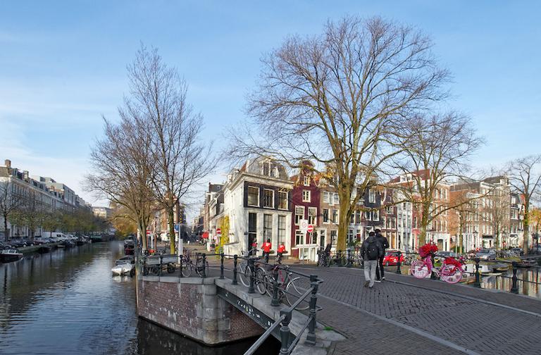 Furnished 55m² Studio in De Weteringschans - Image 13