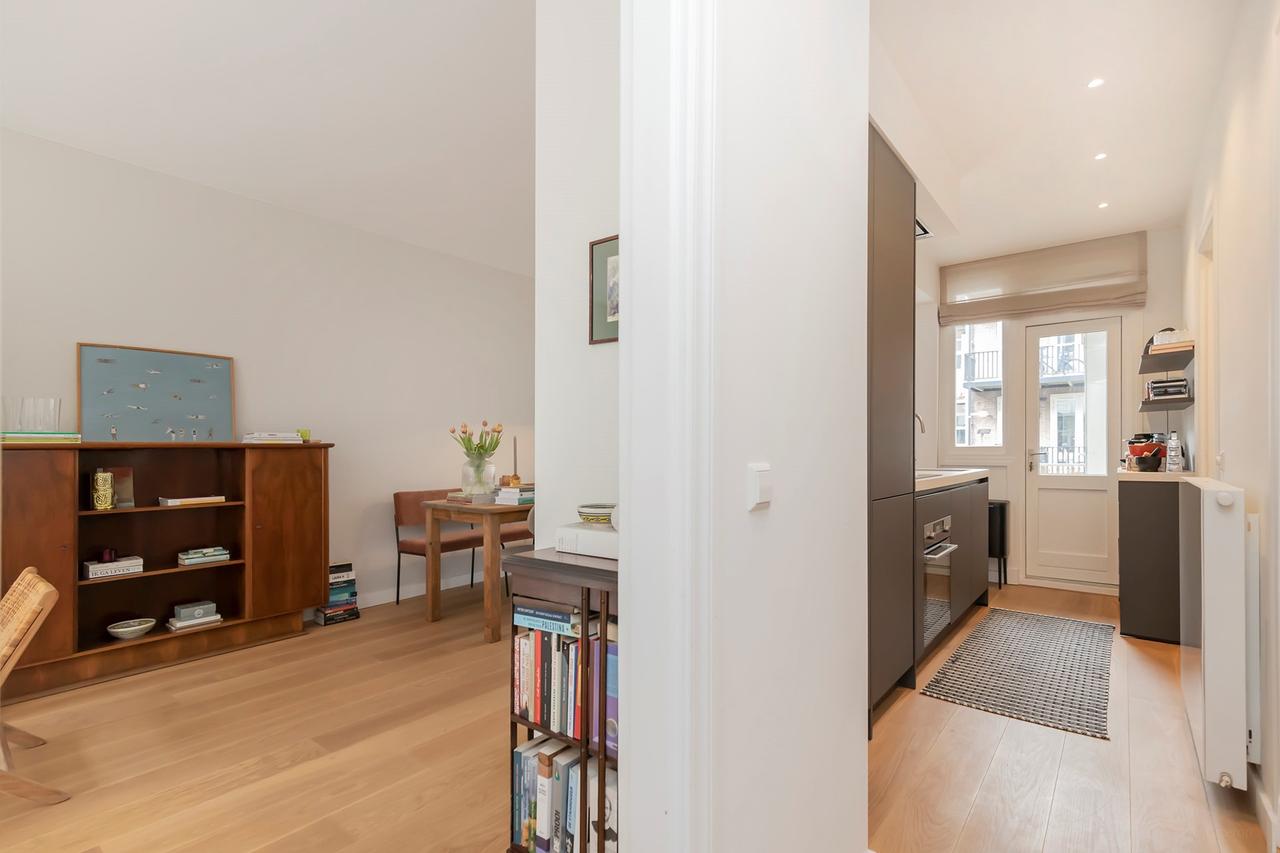 Furnished living in the Helmersbuurt - Image 11