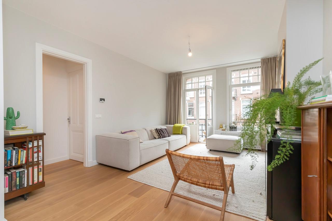 Furnished living in the Helmersbuurt - Image 4