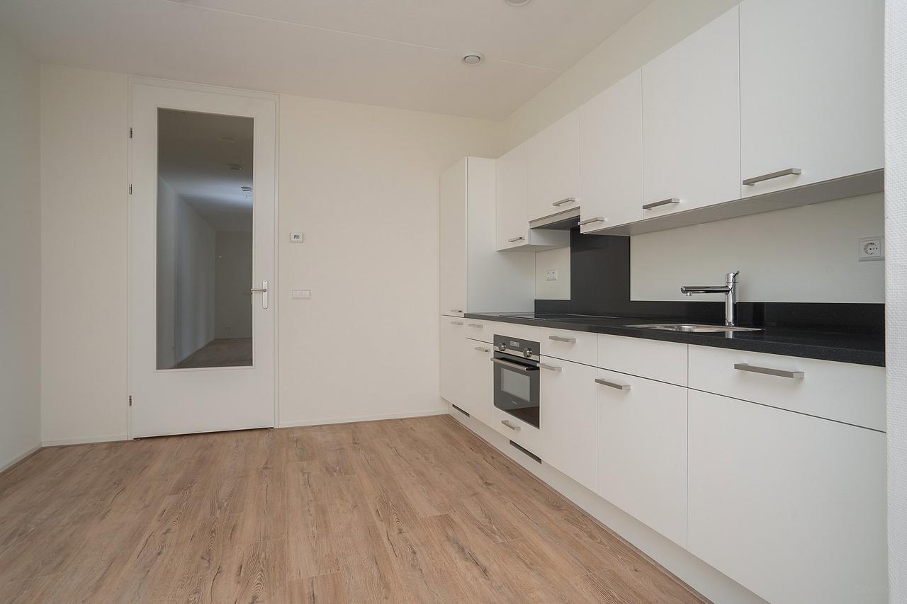 Duurzaam 3-kamer appartement met loggia in Diemen - Afbeelding 6