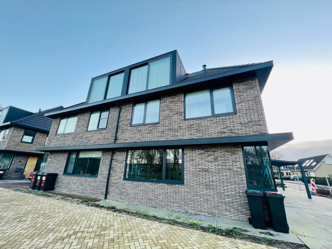 Modern Semi-Detached House in Zwanenburg - Image 4