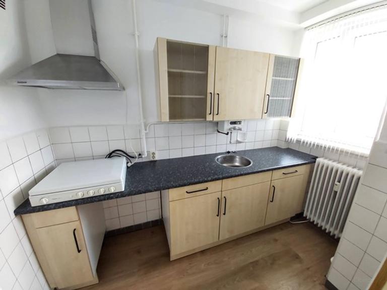 Bright 4-room apartment in the center of Brunssum - Image 6