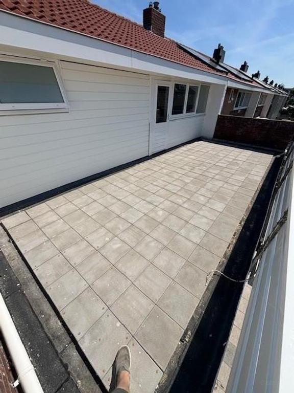 Bright house with garden in Noordwijk - Image 15
