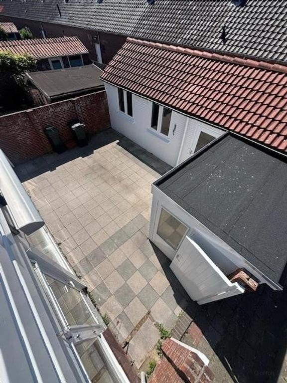 Bright house with garden in Noordwijk - Image 16