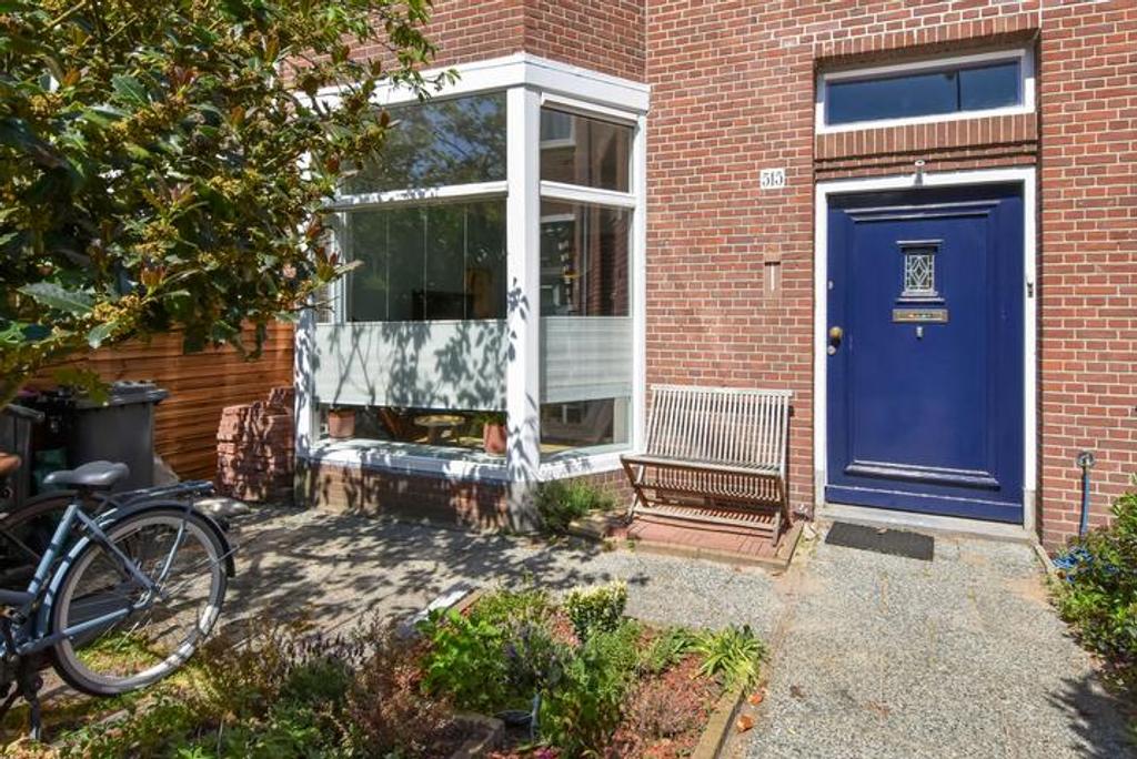 167 m² Townhouse with Garden in Voorburg - Image 2