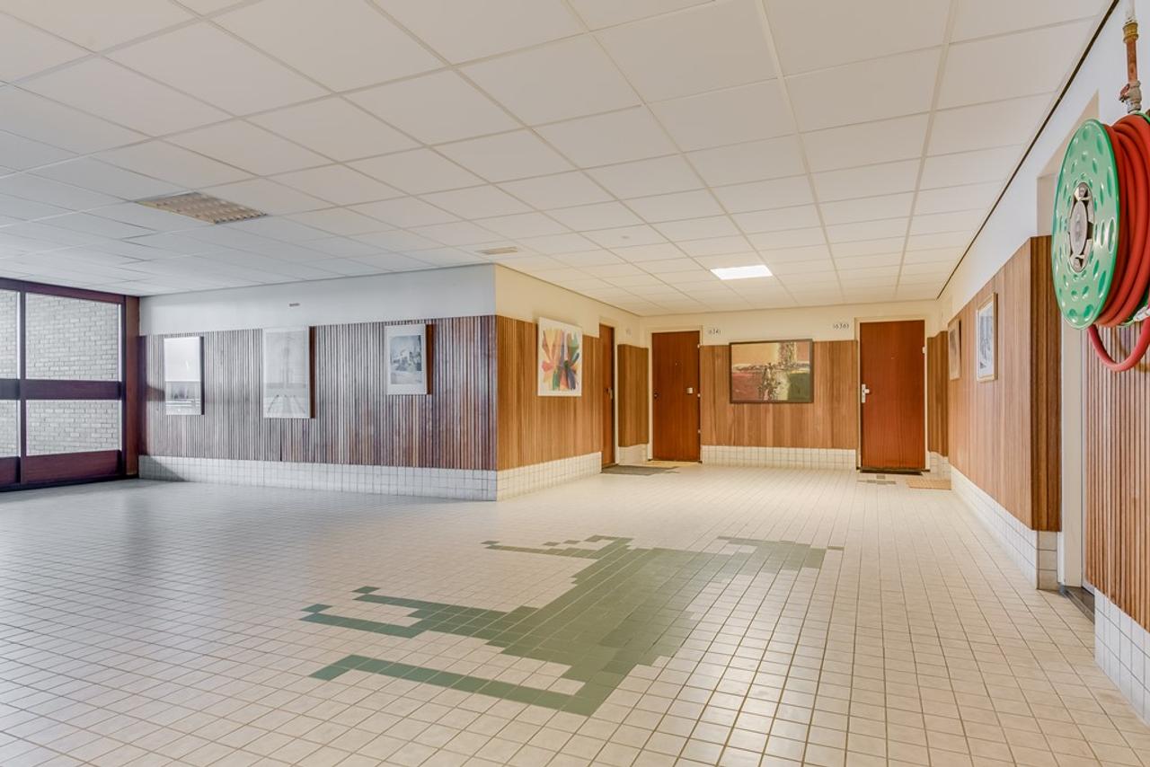 112m² apartment on the 14th floor - Image 3