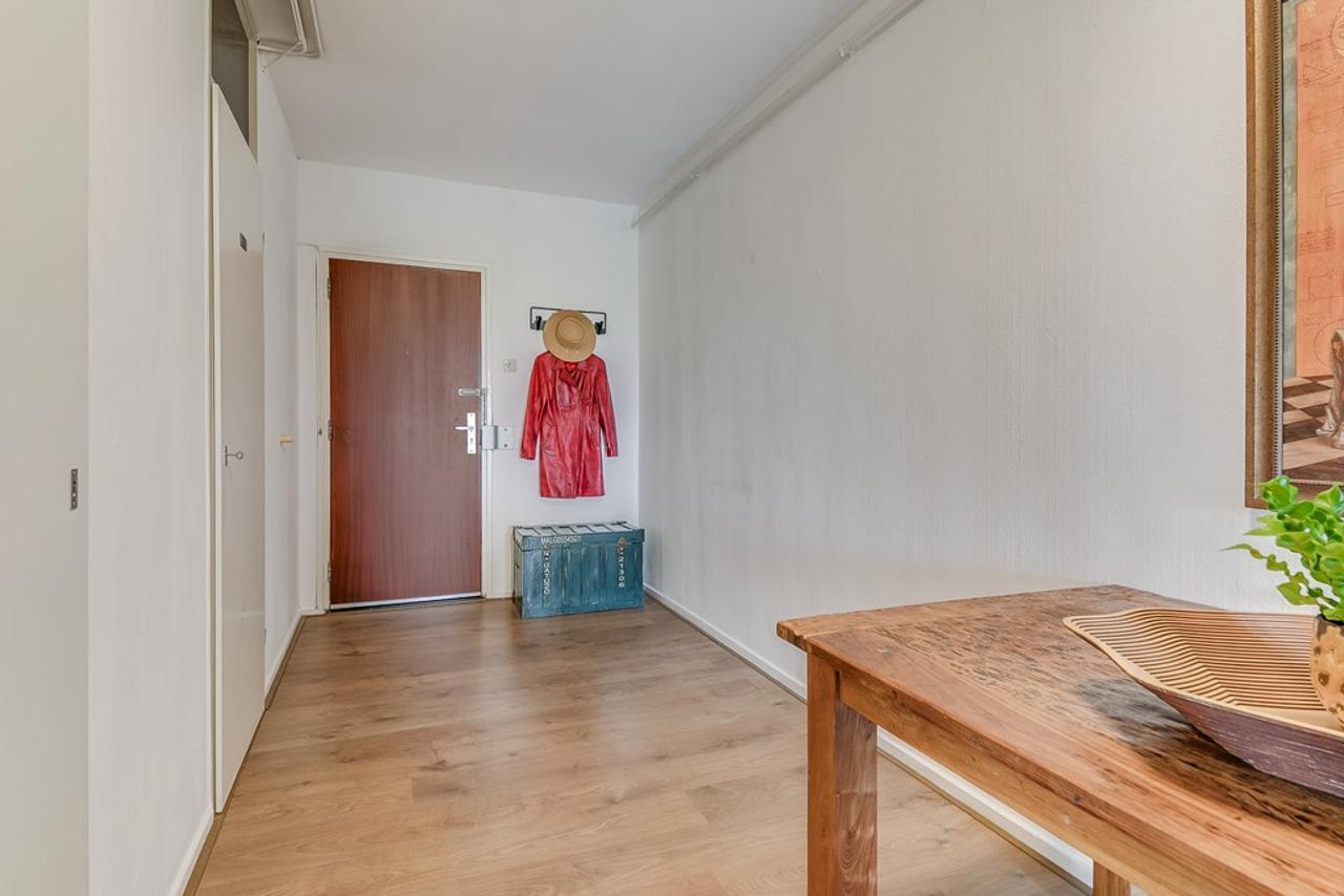 112m² apartment on the 14th floor - Image 4