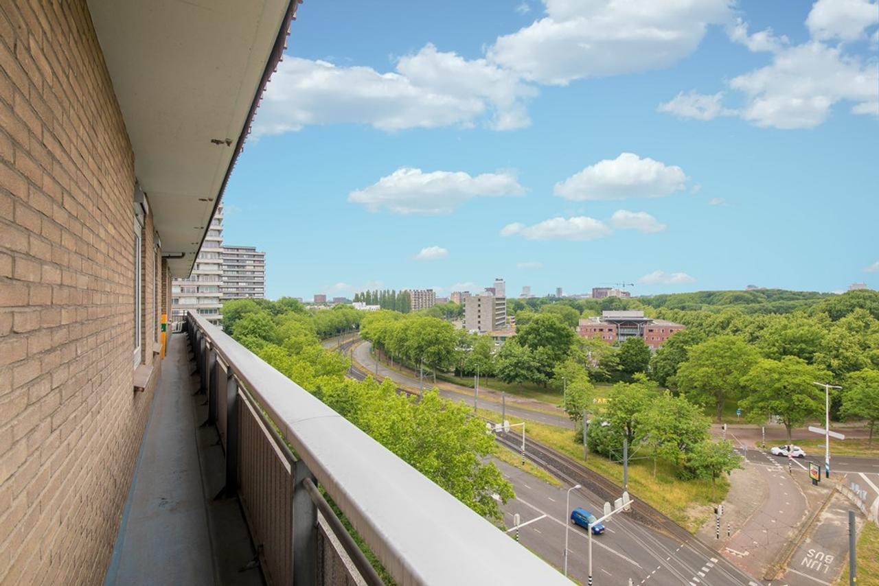 112m² apartment on the 14th floor - Image 14