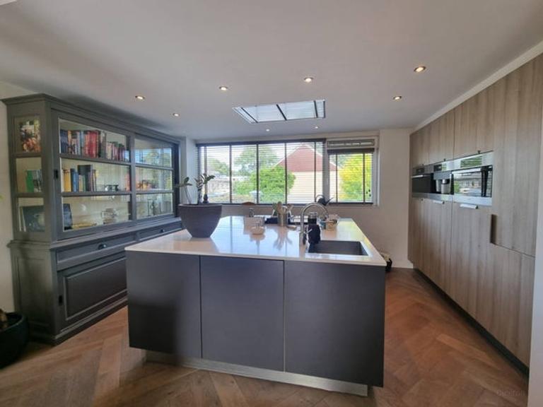 Family Home with Garden in Amstelveen - Image 12