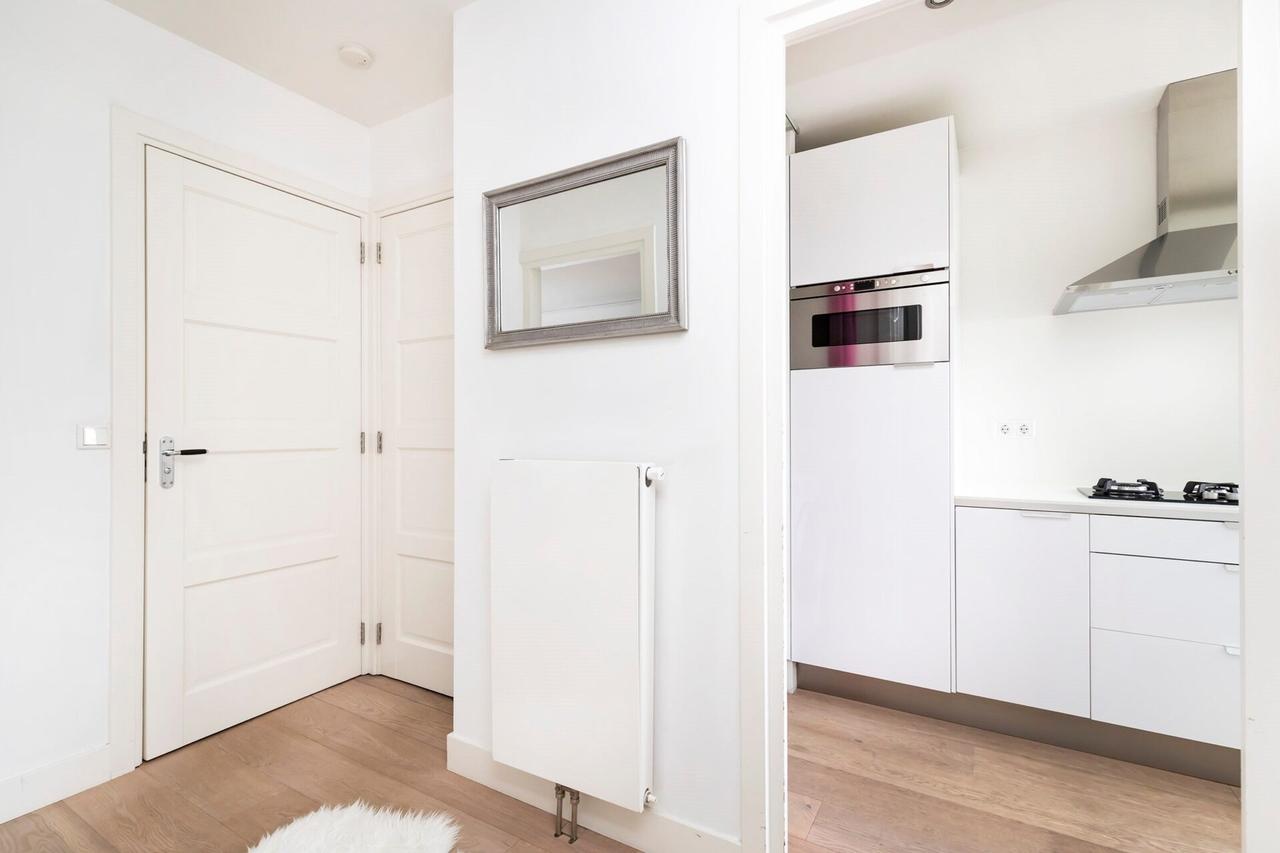 Gemeubileerd 3-kamer appartement in Buitenveldert - Afbeelding 16