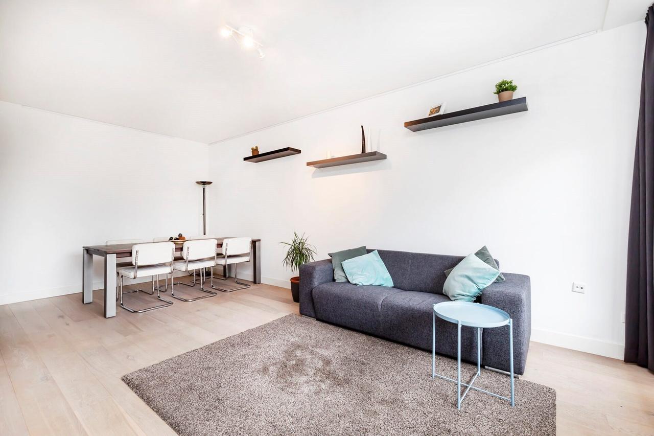 Gemeubileerd 3-kamer appartement in Buitenveldert - Afbeelding 6