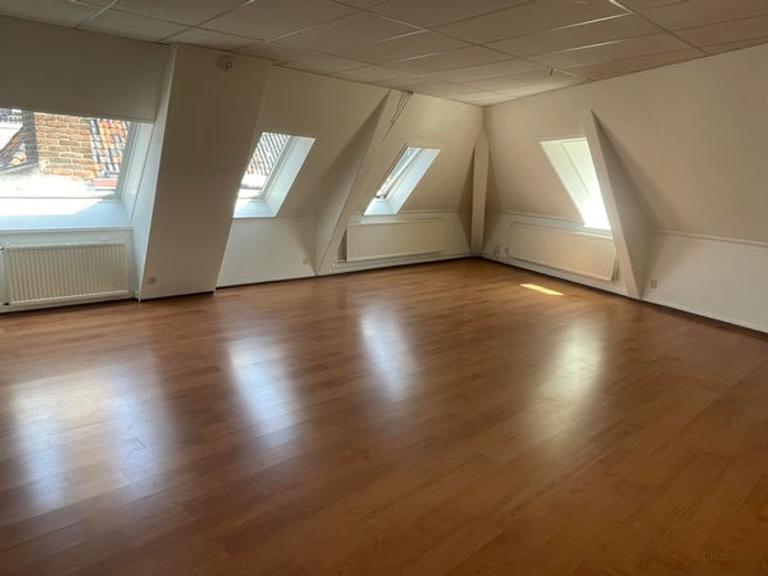 Apartment (100 m²) with 3 bedrooms in the heart of Leeuwarden - Image 2