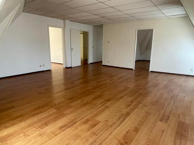 Apartment (100 m²) with 3 bedrooms in the heart of Leeuwarden - Image 4