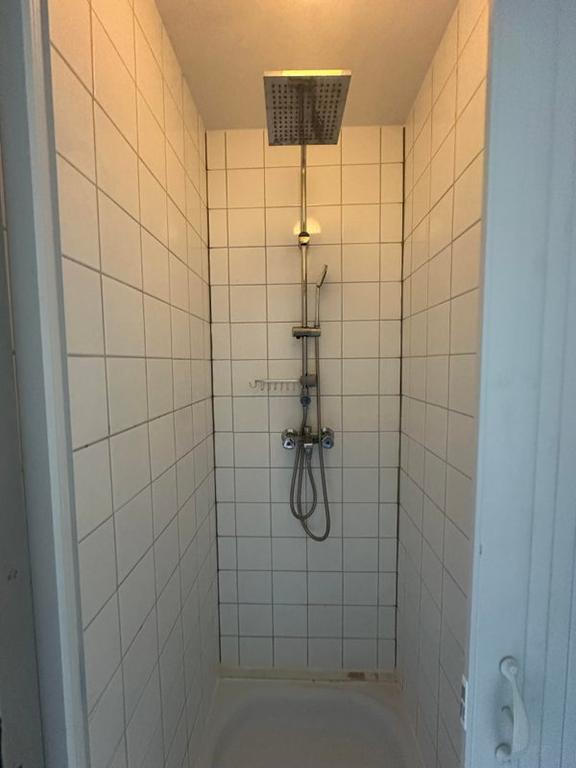 Student Accommodation for Two in Welgelegen - Image 11