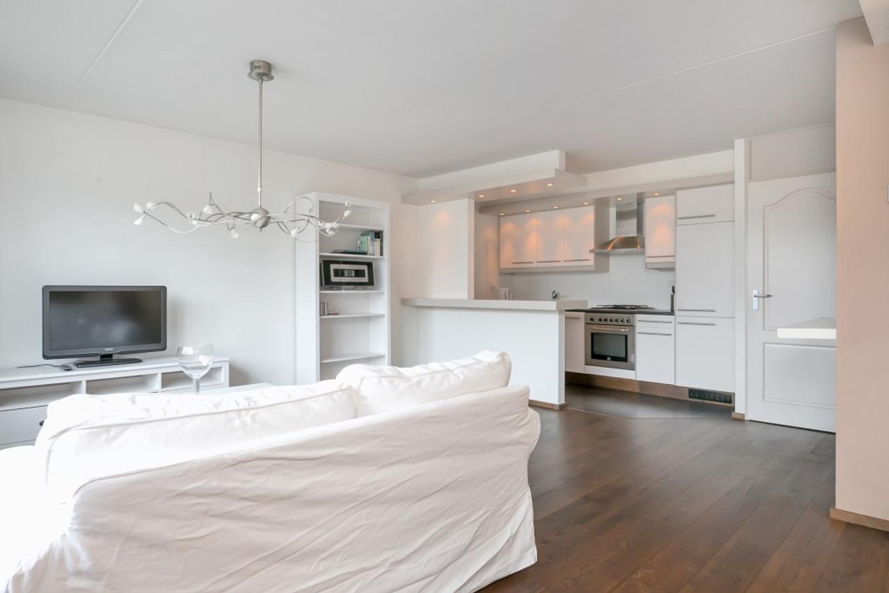 Furnished 75 m² apartment in the Irisbuurt - Image 9
