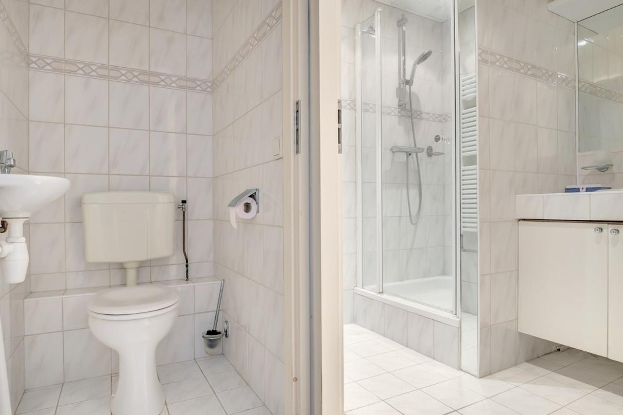 Furnished 75 m² apartment in the Irisbuurt - Image 13