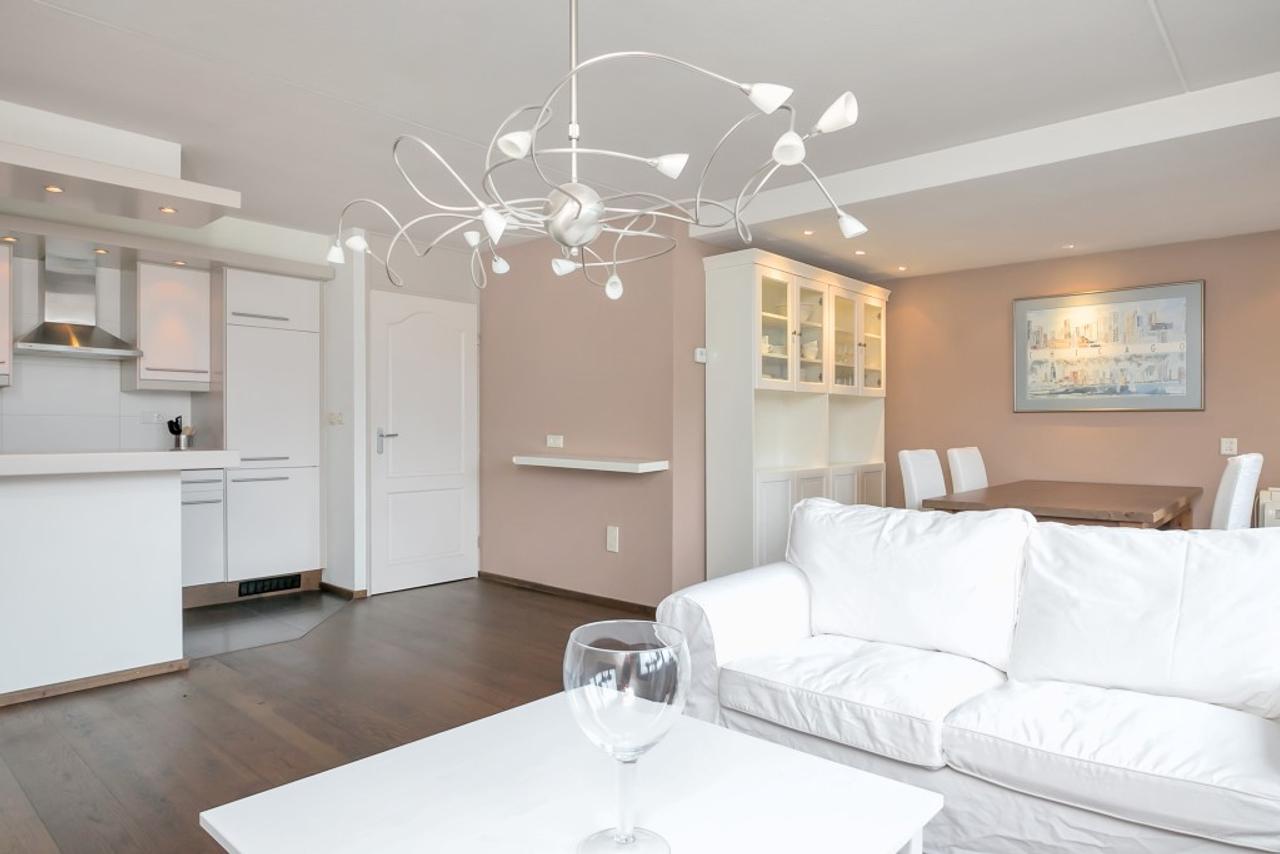 Furnished 75 m² apartment in the Irisbuurt - Image 1
