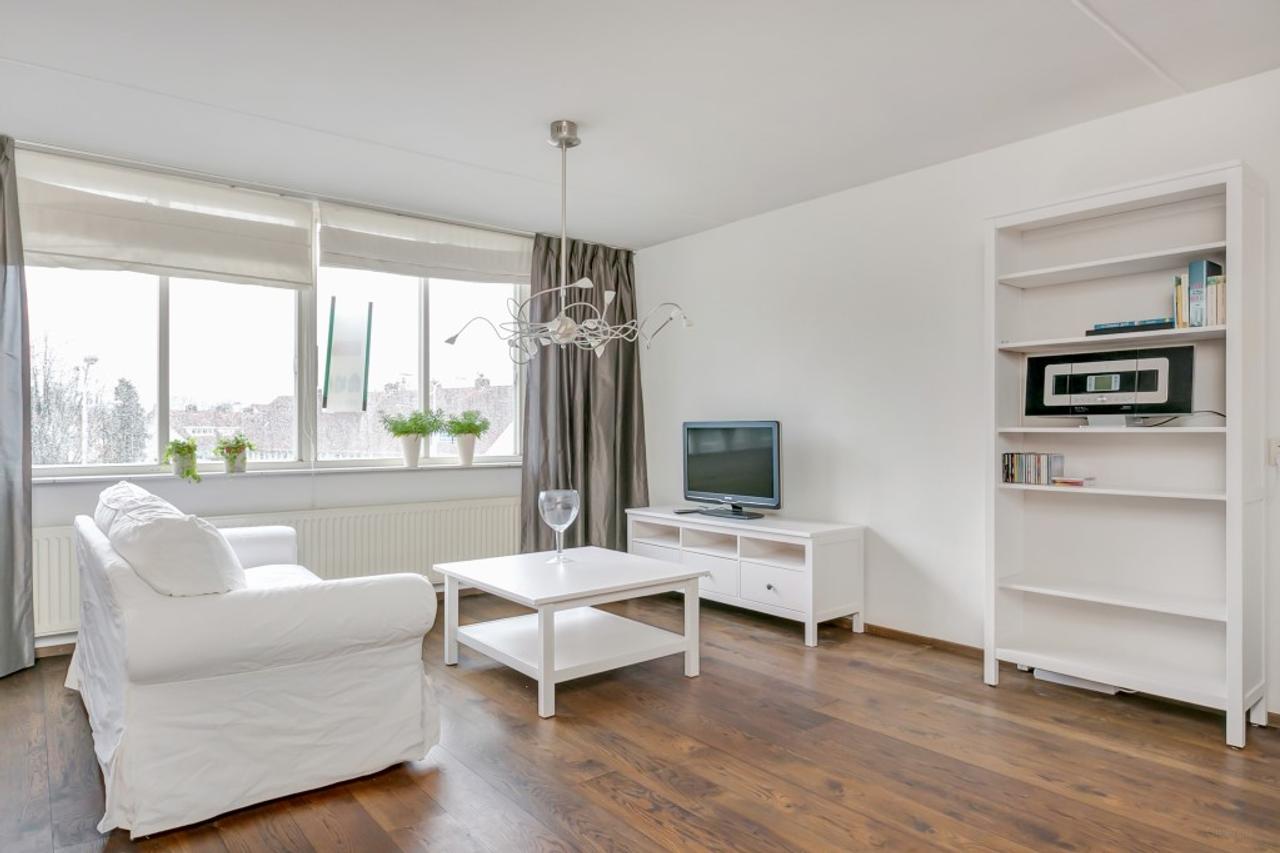 Furnished 75 m² apartment in the Irisbuurt - Image 4
