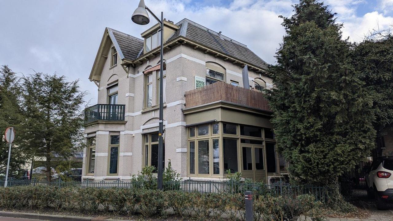 Ground Floor Studio with Terrace in De Parken - Image 1